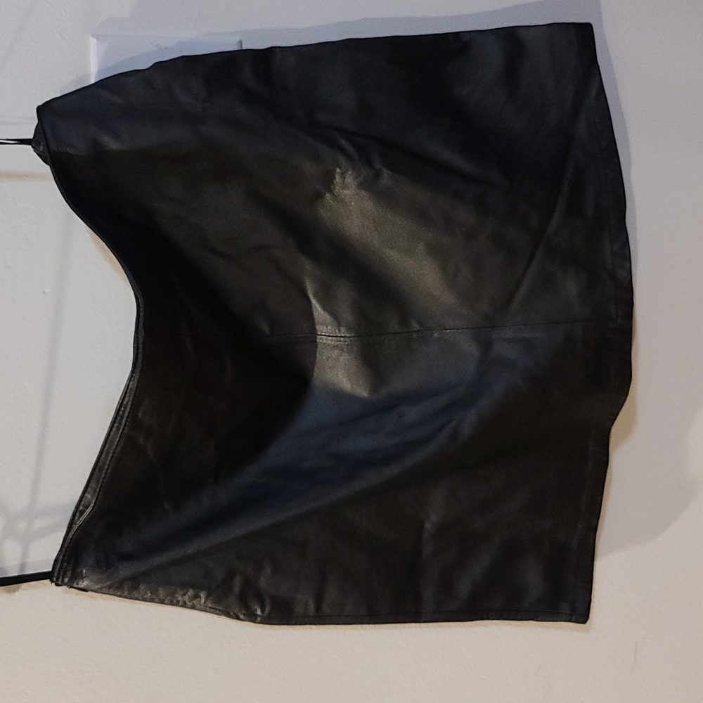 Vintage black genuine leather skirt size 10